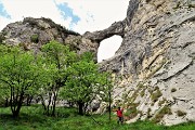 01 Arco di Pegherolo (1680 m), l'arco nella roccia 